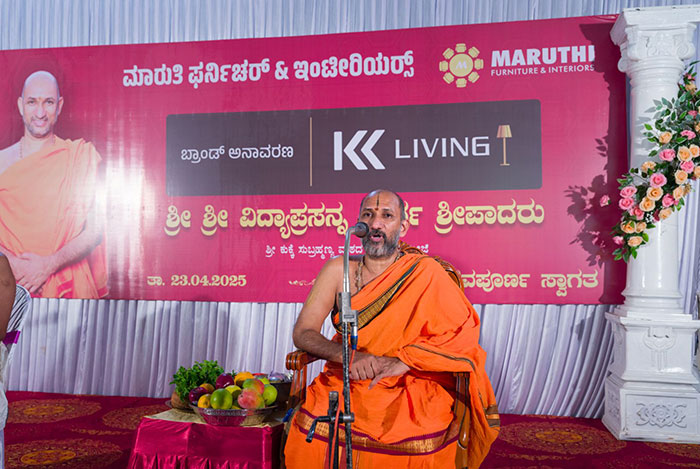 Swamiji blessing the KK Living inauguration